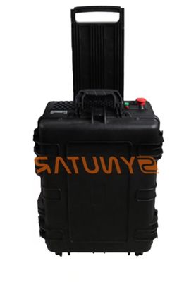 Przenośna maszyna do czyszczenia laserowego z włókna laserowego 1064nm 100W do prac skanujących